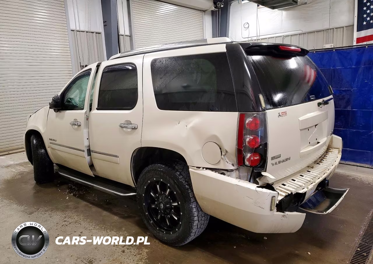 2010 GMC Yukon Denali VIN:1GKUKEEF4AR156582 - 2