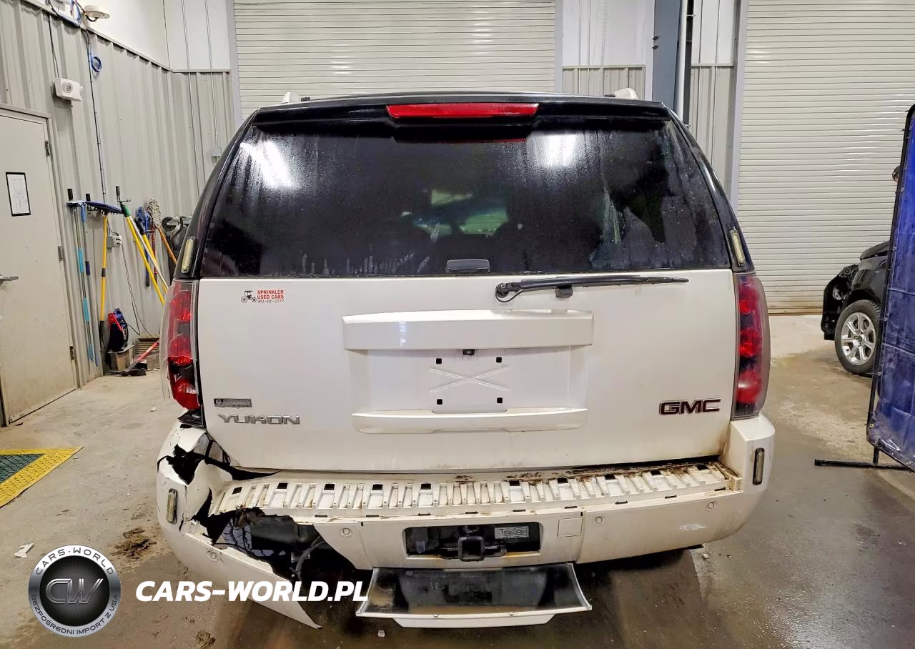 2010 GMC Yukon Denali VIN:1GKUKEEF4AR156582 - 6