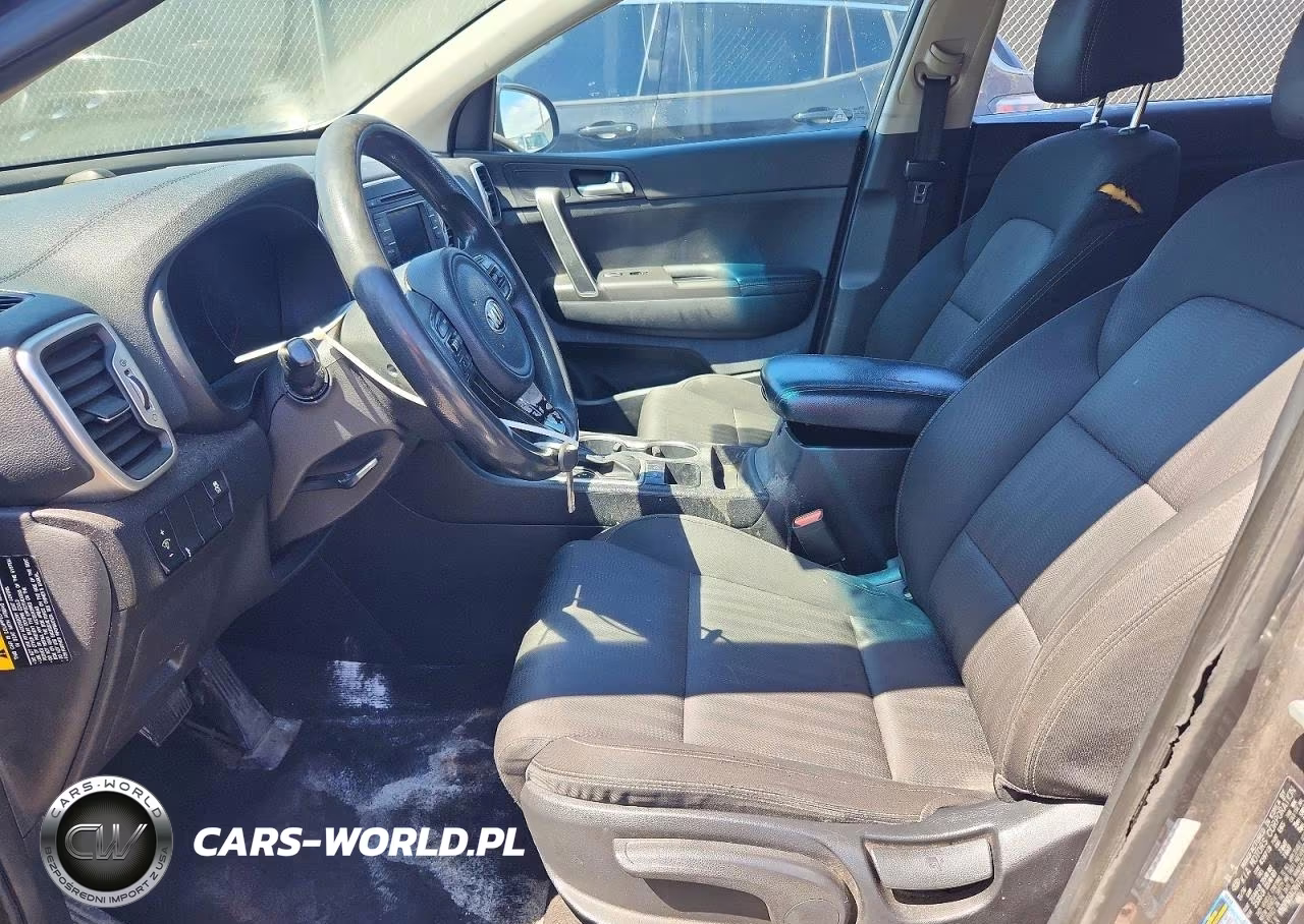 2017 Kia Sportage Lx VIN:KNDPM3AC8H7208921 - 7