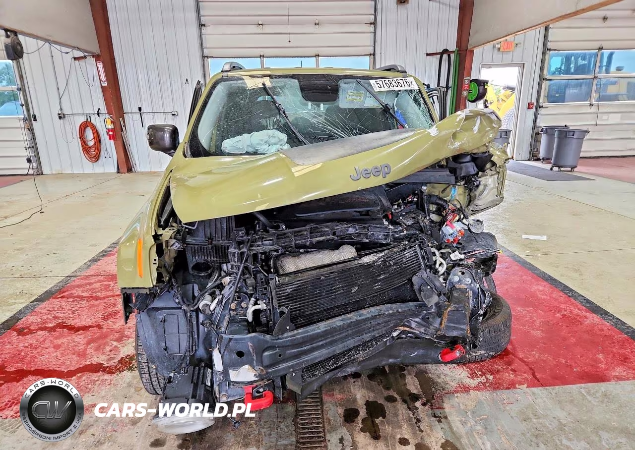 2015 Jeep Renegade Trailhawk VIN:ZACCJBCT3FPC18822 - 5