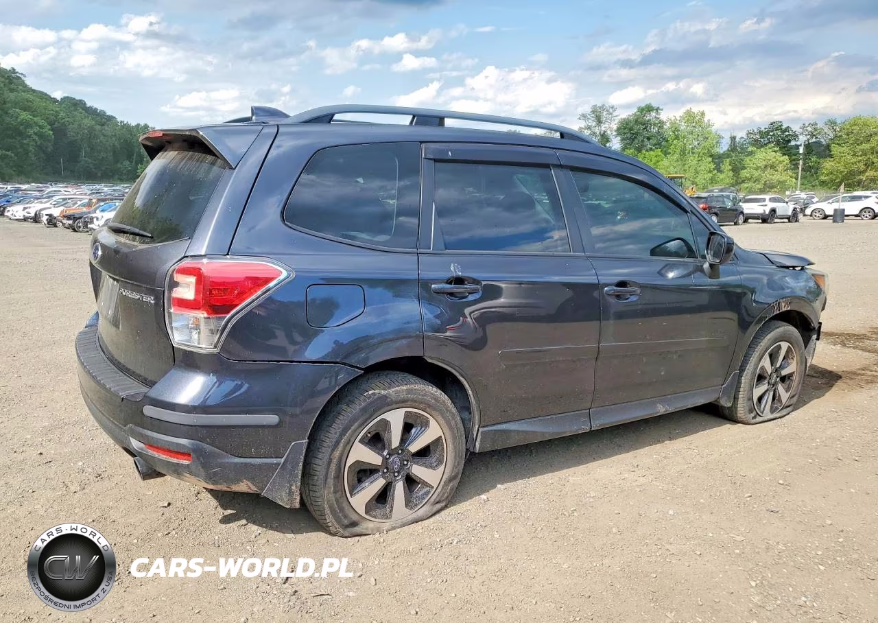 2017 Subaru Forester 2.5I Premium VIN:JF2SJAEC8HH455790 - 3