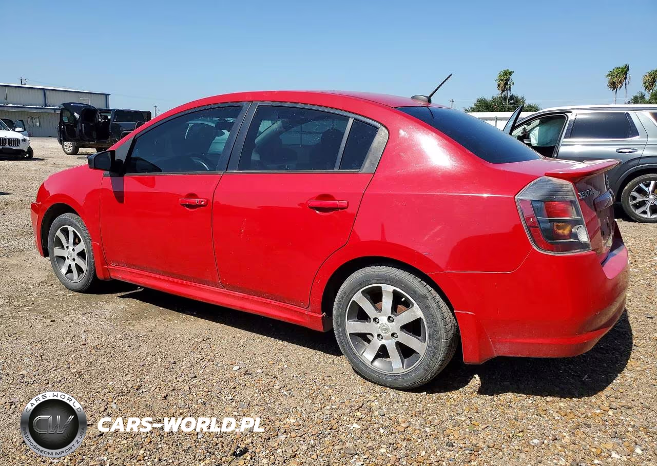 2012 Nissan Sentra 2.0 VIN:3N1AB6AP2CL712498 - 2