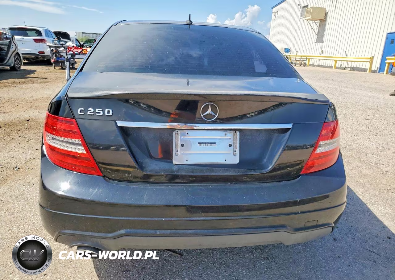 2014 Mercedes-Benz C 250 VIN:WDDGF4HB3EG236351 - 6