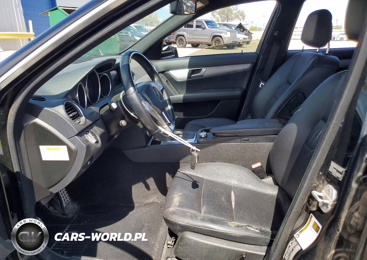 2014 Mercedes-Benz C 250 VIN:WDDGF4HB3EG236351 - 7