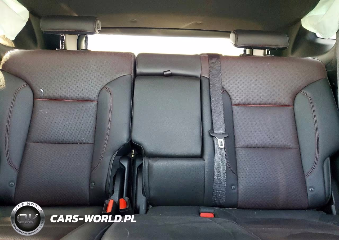 2020 Chevrolet Blazer Rs VIN:3GNKBERS5LS576353 - 10
