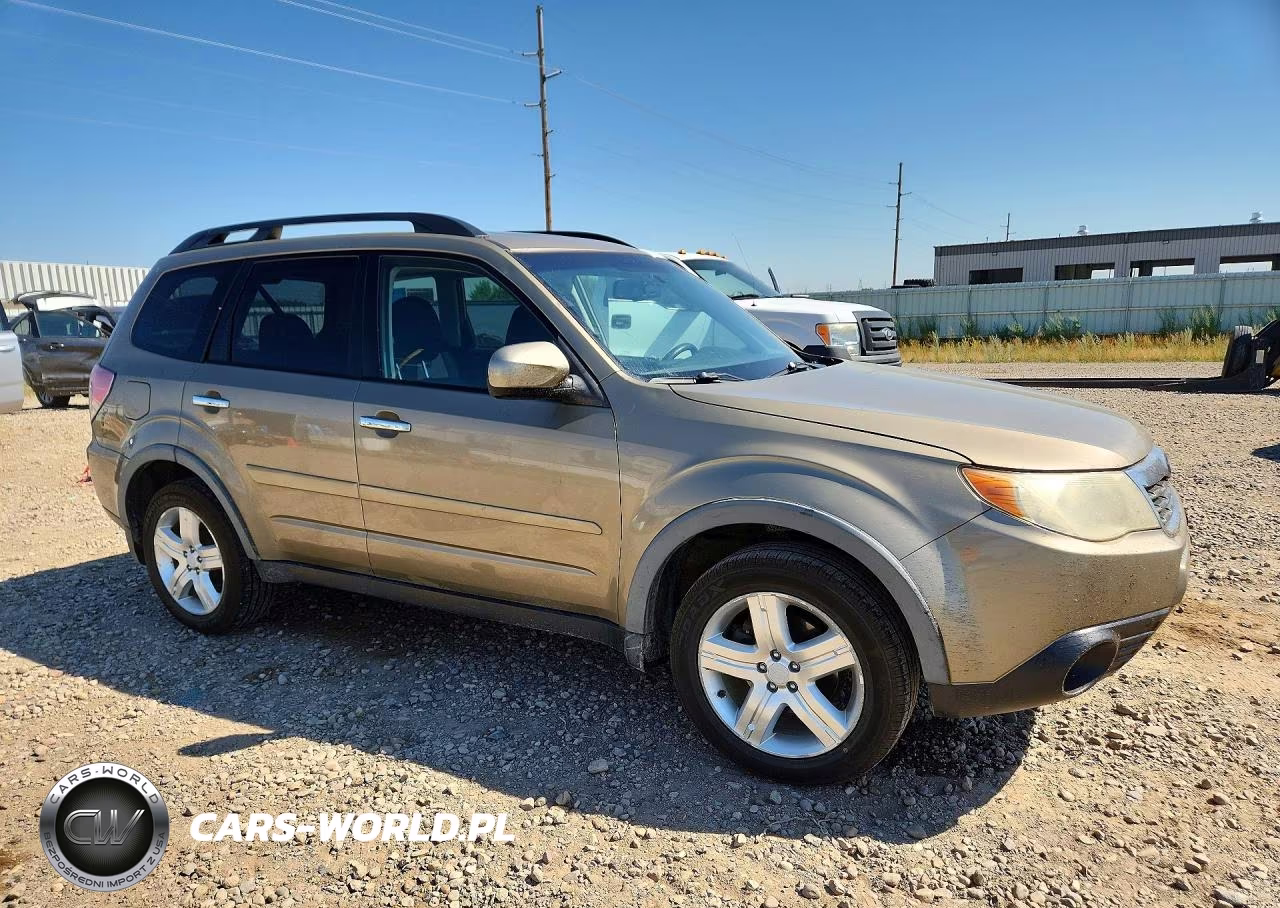 2009 Subaru Forester 2.5X Premium VIN:JF2SH63649H787183 - 4