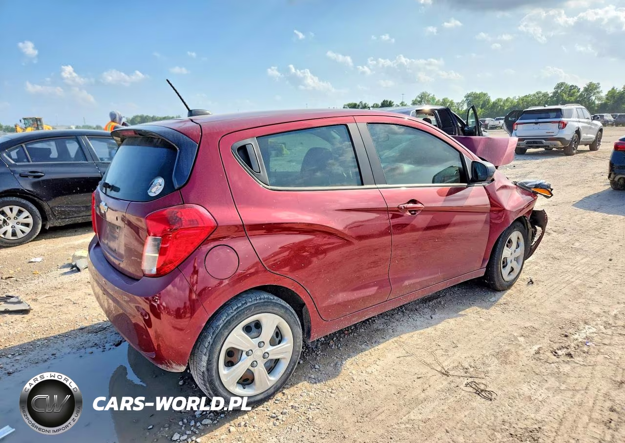 2022 Chevrolet Spark Ls VIN:KL8CB6SA4NC032951 - 3