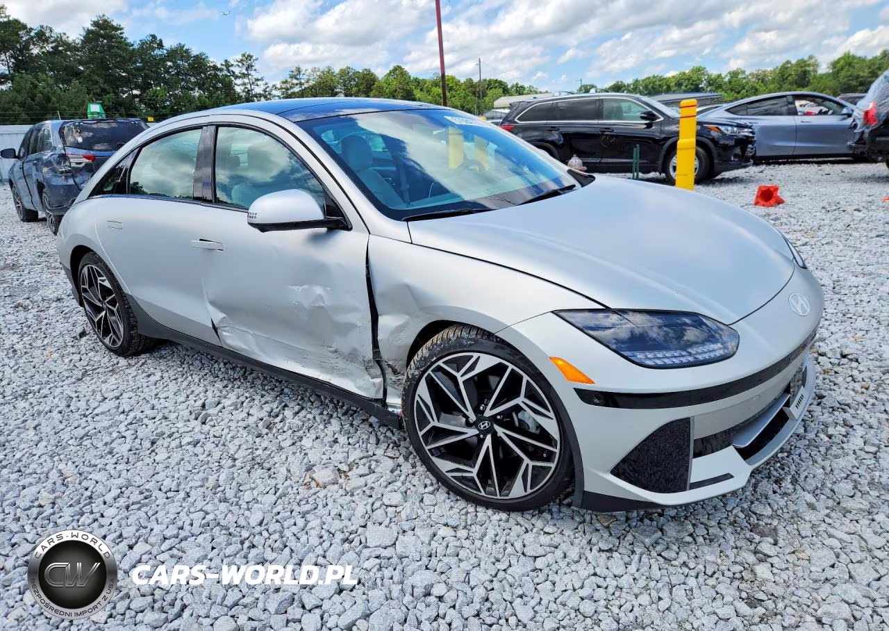 2023 Hyundai Ioniq 6 Limited VIN:KMHM54AAXPA040572 - 4
