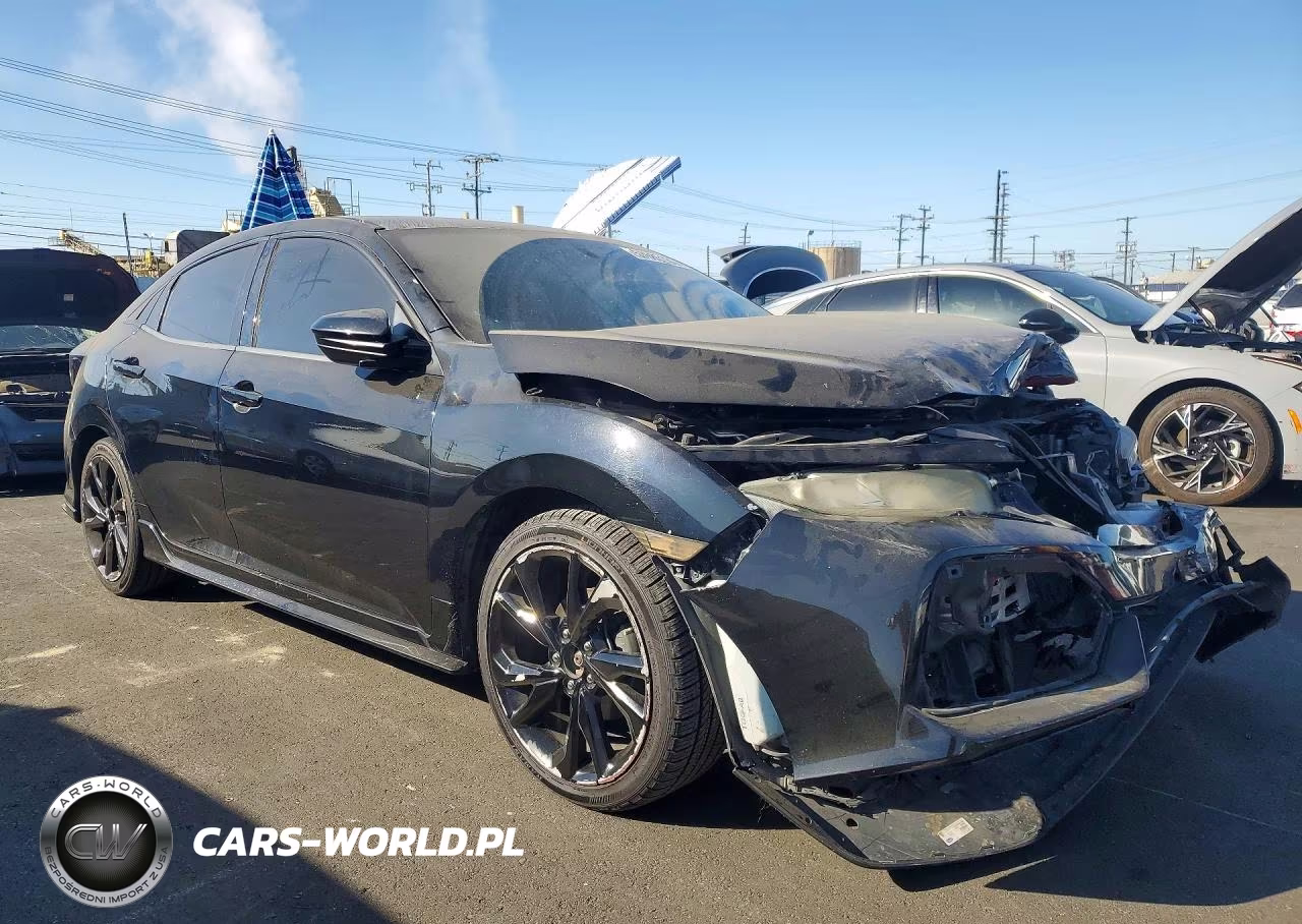 2017 Honda Civic Sport VIN:SHHFK7H46HU404582 - 4