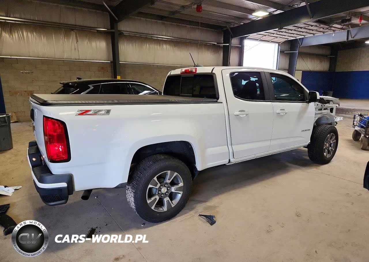 2020 Chevrolet Colorado Z71 VIN:1GCGTDEN2L1218117 - 3