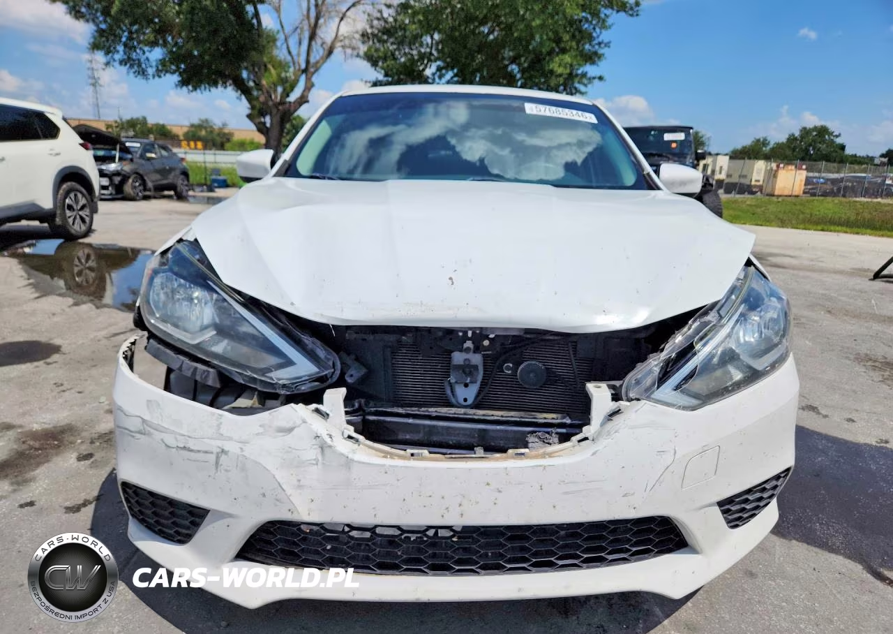 2017 Nissan Sentra S VIN:3N1AB7AP7HY390201 - 5