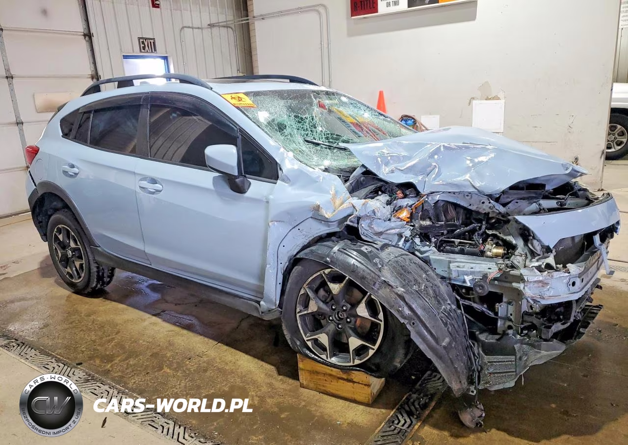 2018 Subaru Crosstrek Premium VIN:JF2GTADC4JH301374 - 4