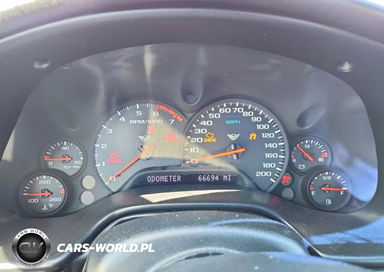 2001 Chevrolet Corvette VIN:1G1YY22G015132870 - 9