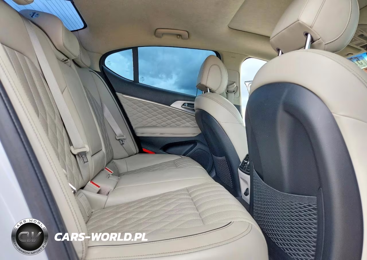2019 Genesis G70 3.3T Advanced VIN:KMTG34LE1KU034532 - 10