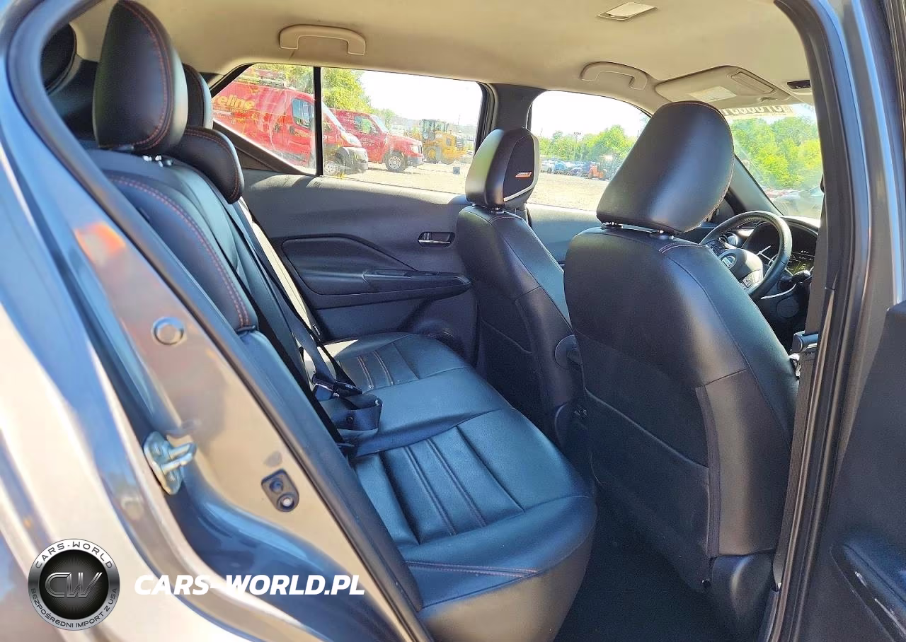 2020 Nissan Kicks Sr VIN:3N1CP5DV1LL579232 - 10