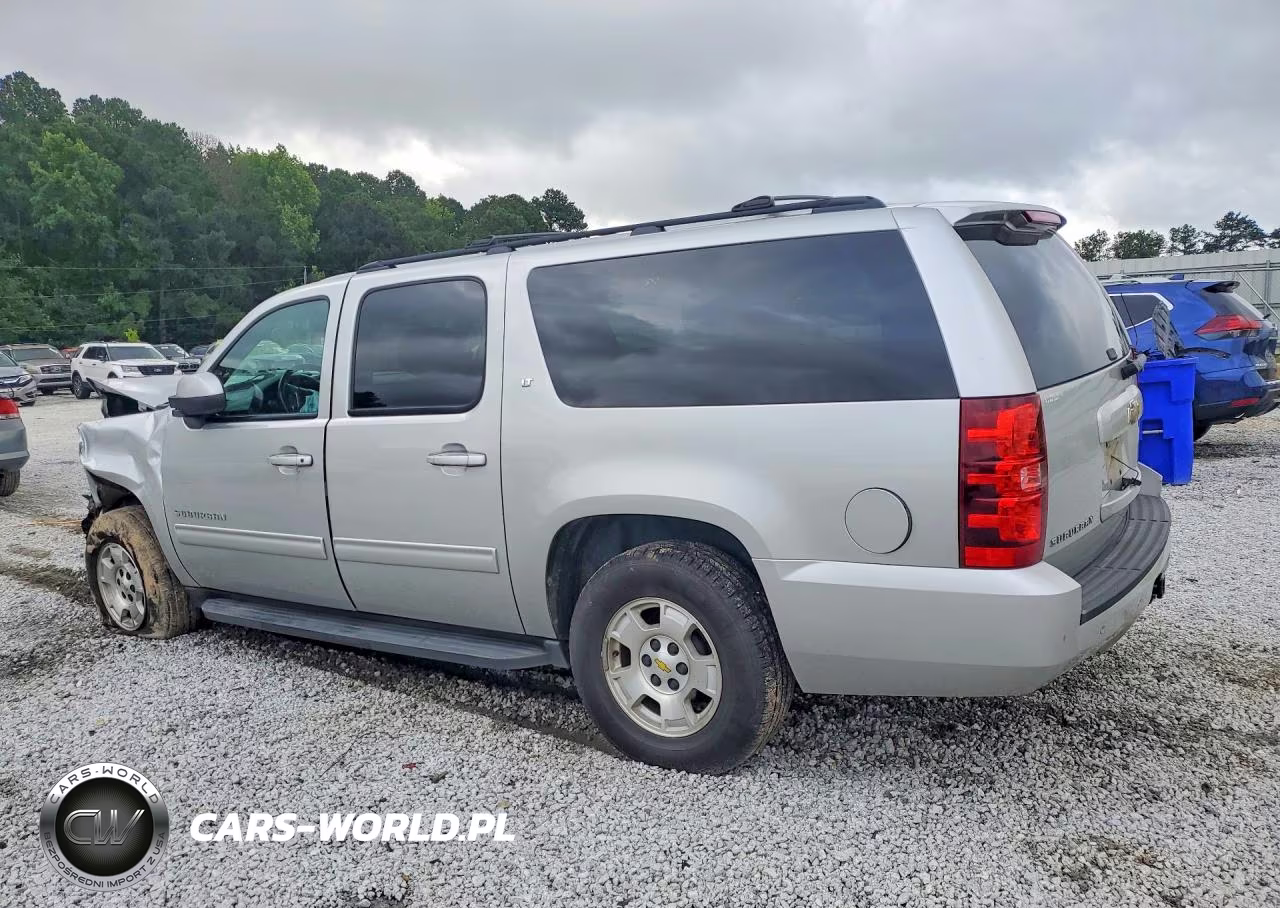 2011 Chevrolet Suburban C1500 Lt VIN:1GNSCJE00BR215804 - 2