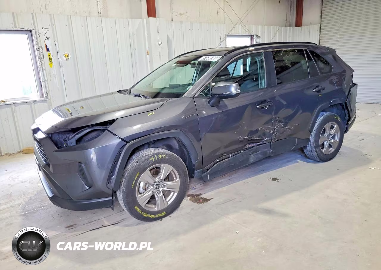 2025 Toyota Rav4 Xle – zdjęcie 1 z 14