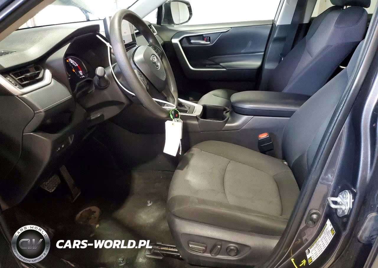 2025 Toyota Rav4 Xle VIN:2T3P1RFVXSW509935 - 7