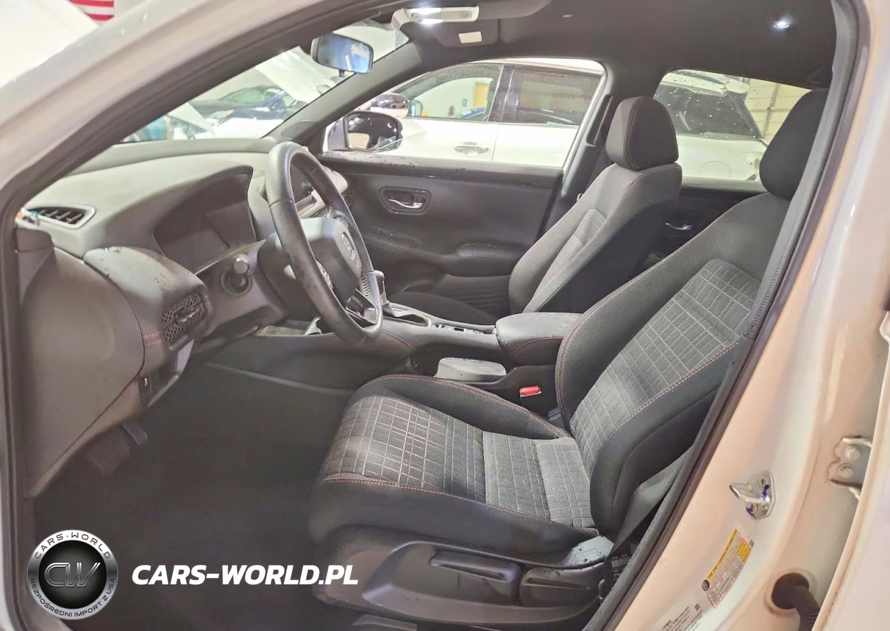 2025 Honda Hr-V Sport VIN:3CZRZ2H5XSM736186 - 7
