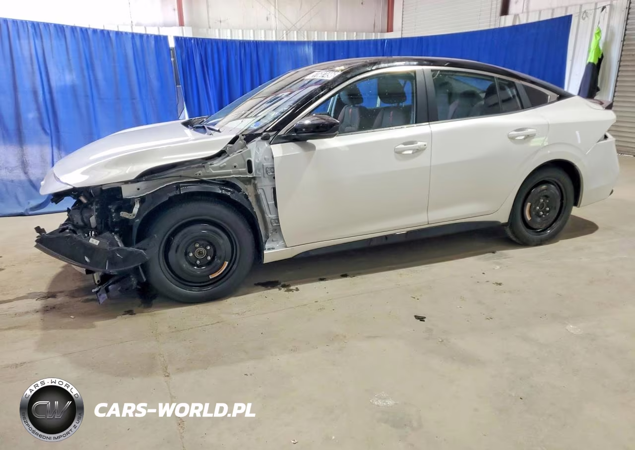 2026 Nissan Sentra Sr – zdjęcie 1 z 12