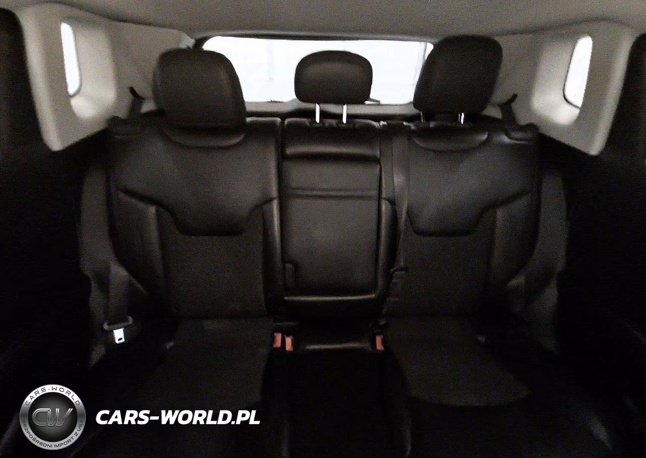 2020 Jeep Compass Latitude VIN:3C4NJCBB9LT118025 - 10