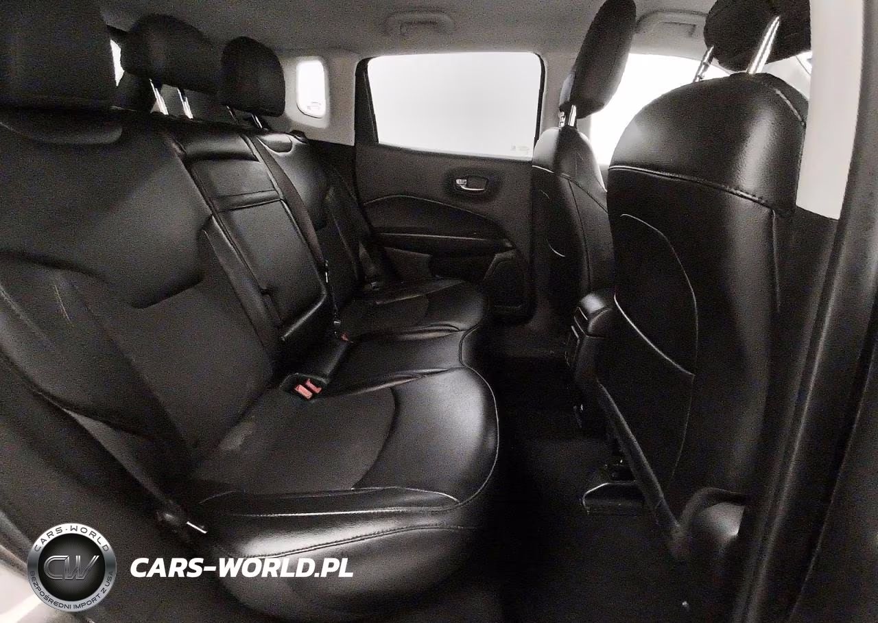 2020 Jeep Compass Latitude VIN:3C4NJCBB9LT118025 - 11