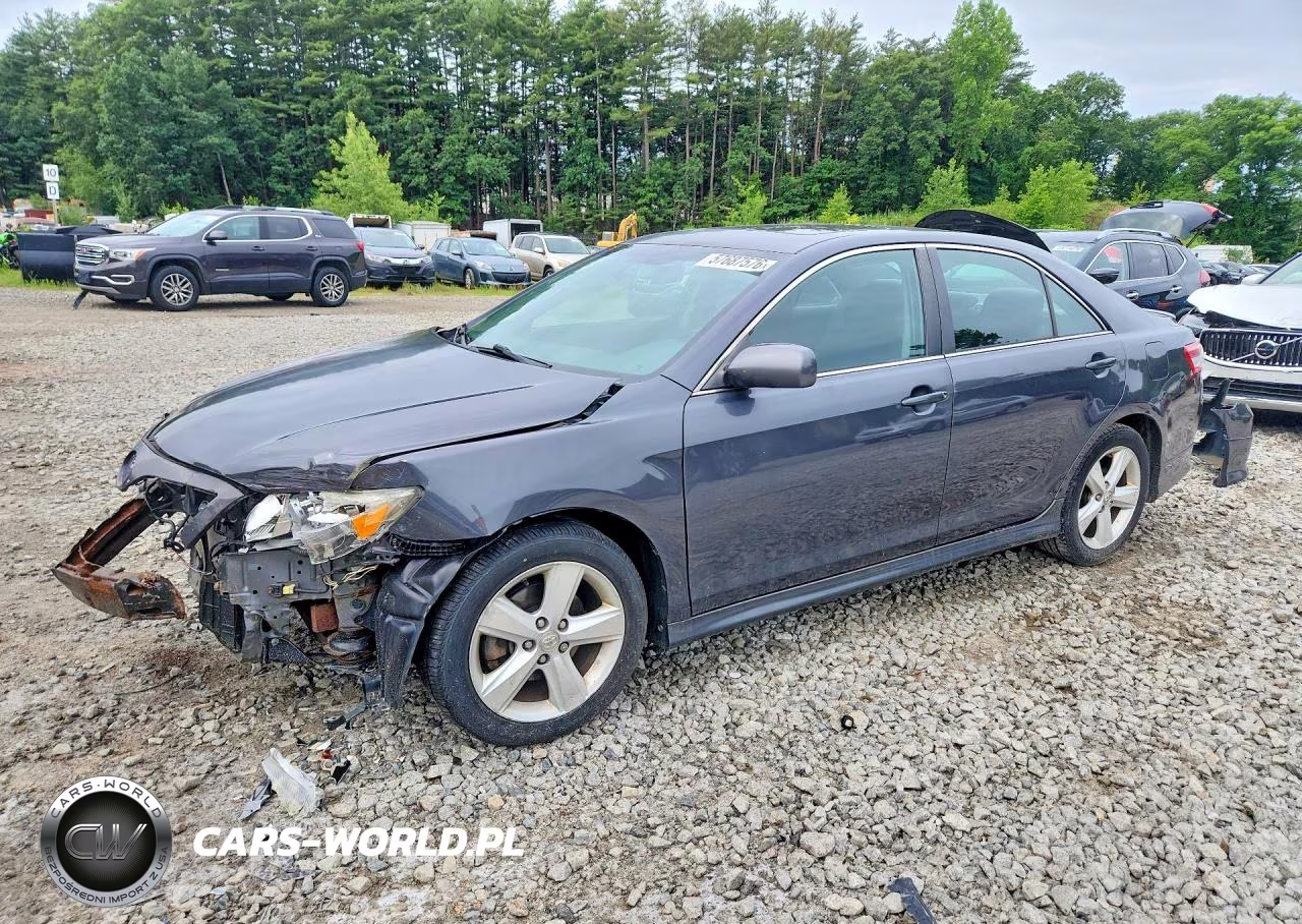 2011 Toyota Camry Se – zdjęcie 1 z 13