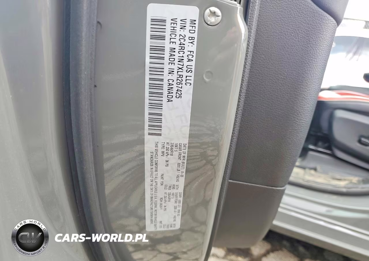2020 Chrysler Pacifica Hybrid Limited VIN:2C4RC1N7XLR267425 - 13