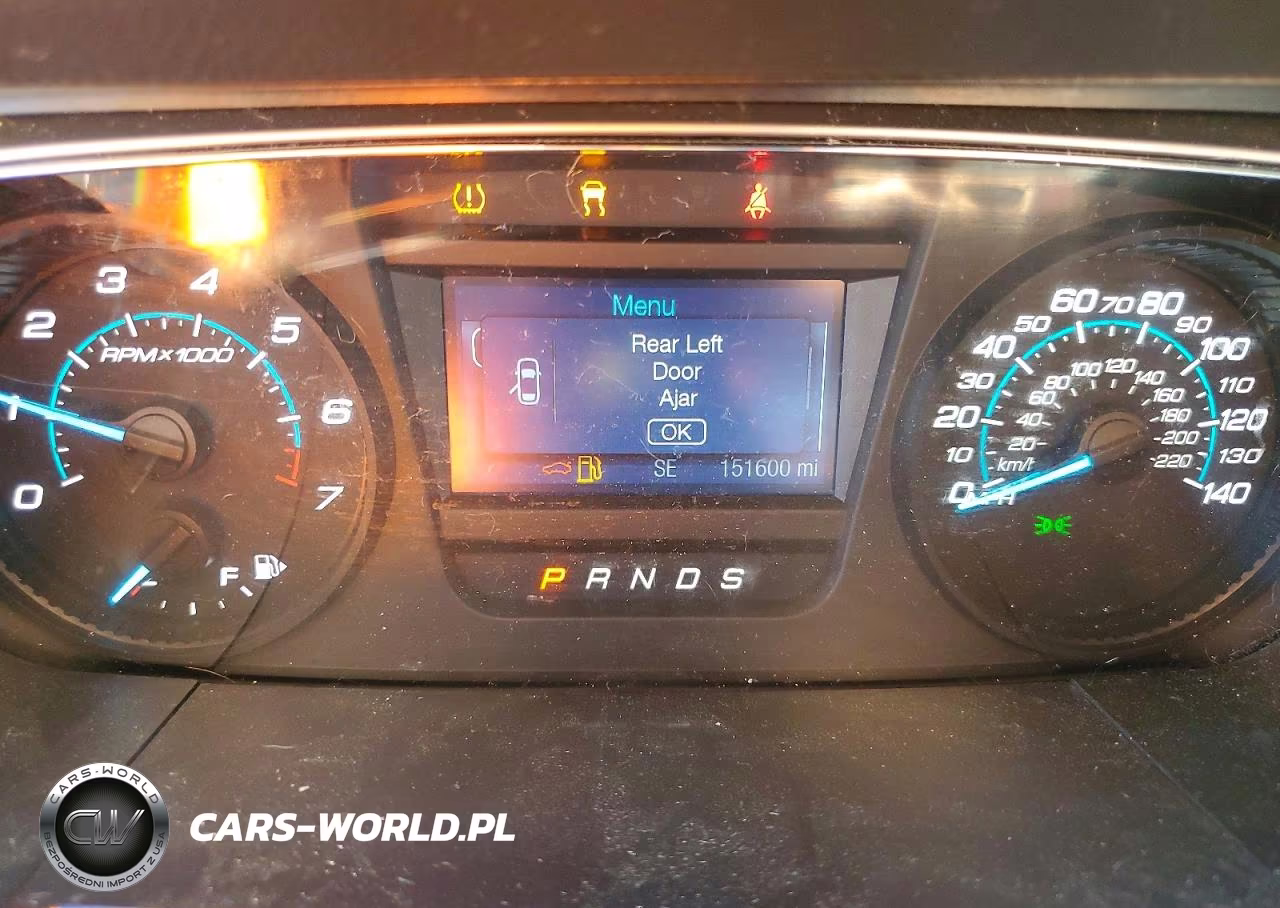 2016 Ford Taurus Sel VIN:1FAHP2E91GG119233 - 9