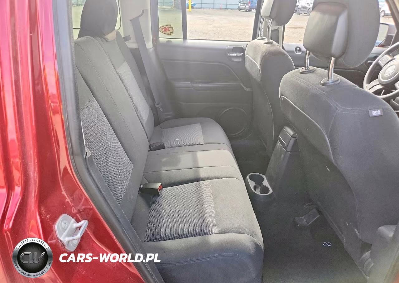 2015 Jeep Patriot Sport VIN:1C4NJRBB1FD135673 - 10