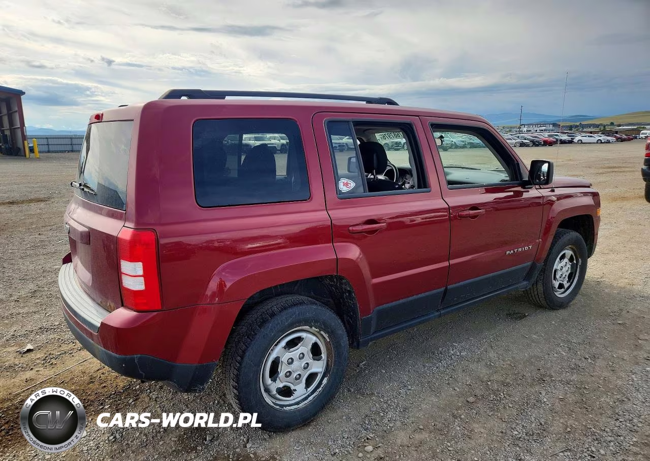2015 Jeep Patriot Sport VIN:1C4NJRBB1FD135673 - 3