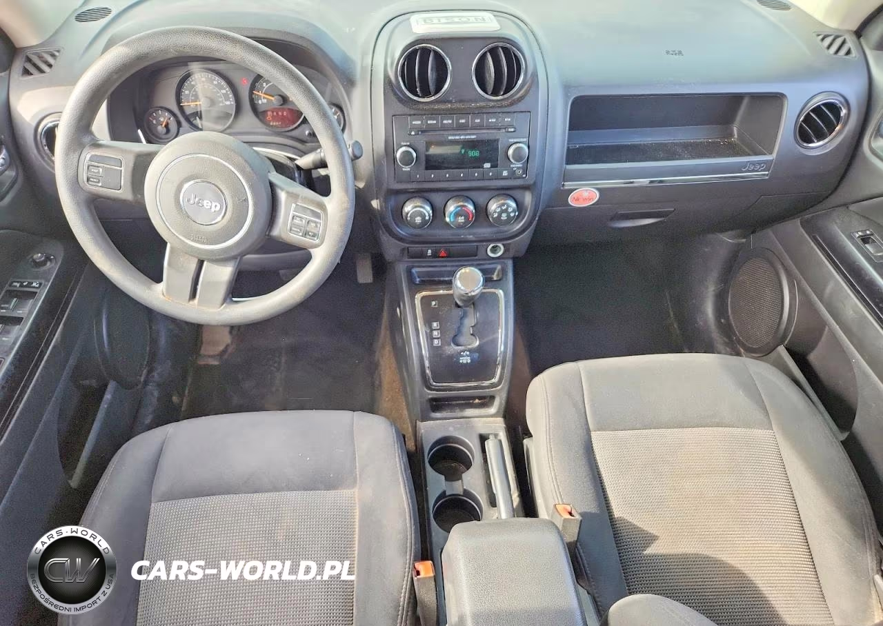 2015 Jeep Patriot Sport VIN:1C4NJRBB1FD135673 - 8