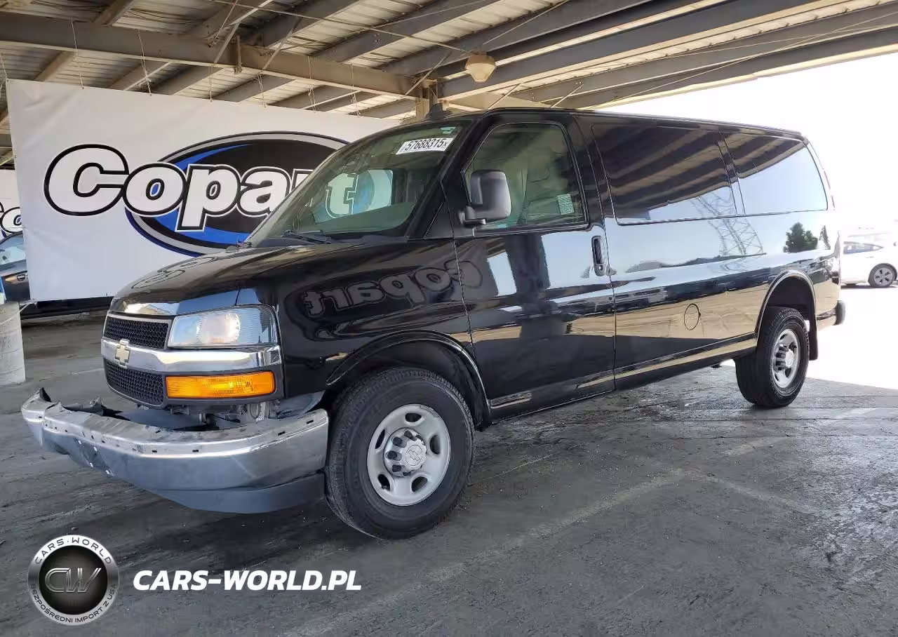 2017 Chevrolet Express G2500