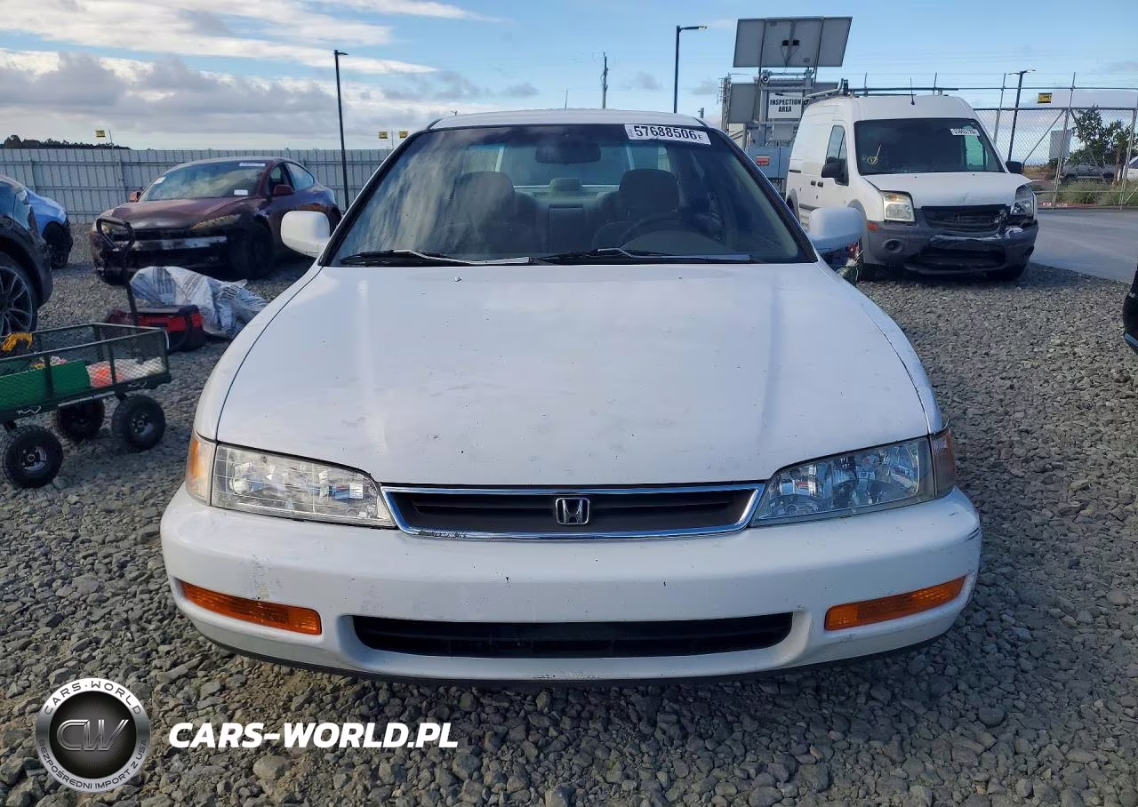 1997 Honda Accord Lx VIN:1HGCD5636VA228670 - 5