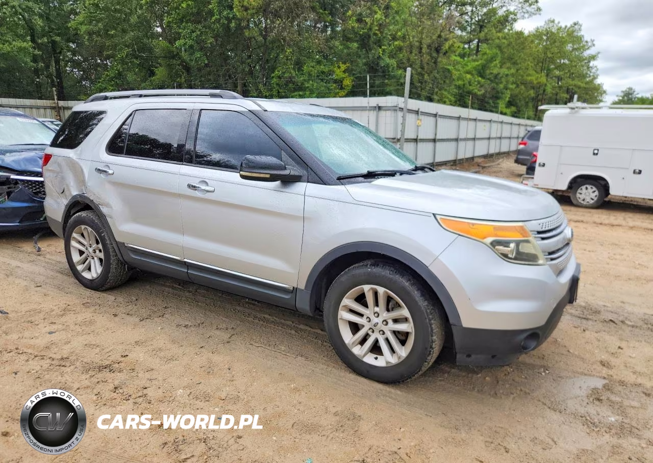 2012 Ford Explorer Xlt VIN:1FMHK7D94CGA15719 - 4