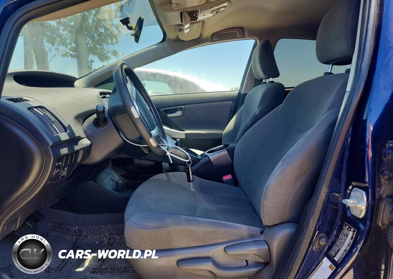 2012 Toyota Prius Two VIN:JTDKN3DU9C1579660 - 7
