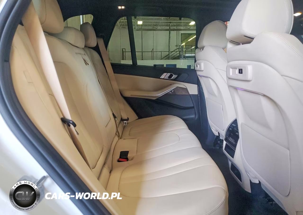 2020 BMW X5 xDrive40I VIN:5UXCR6C05L9B84466 - 11