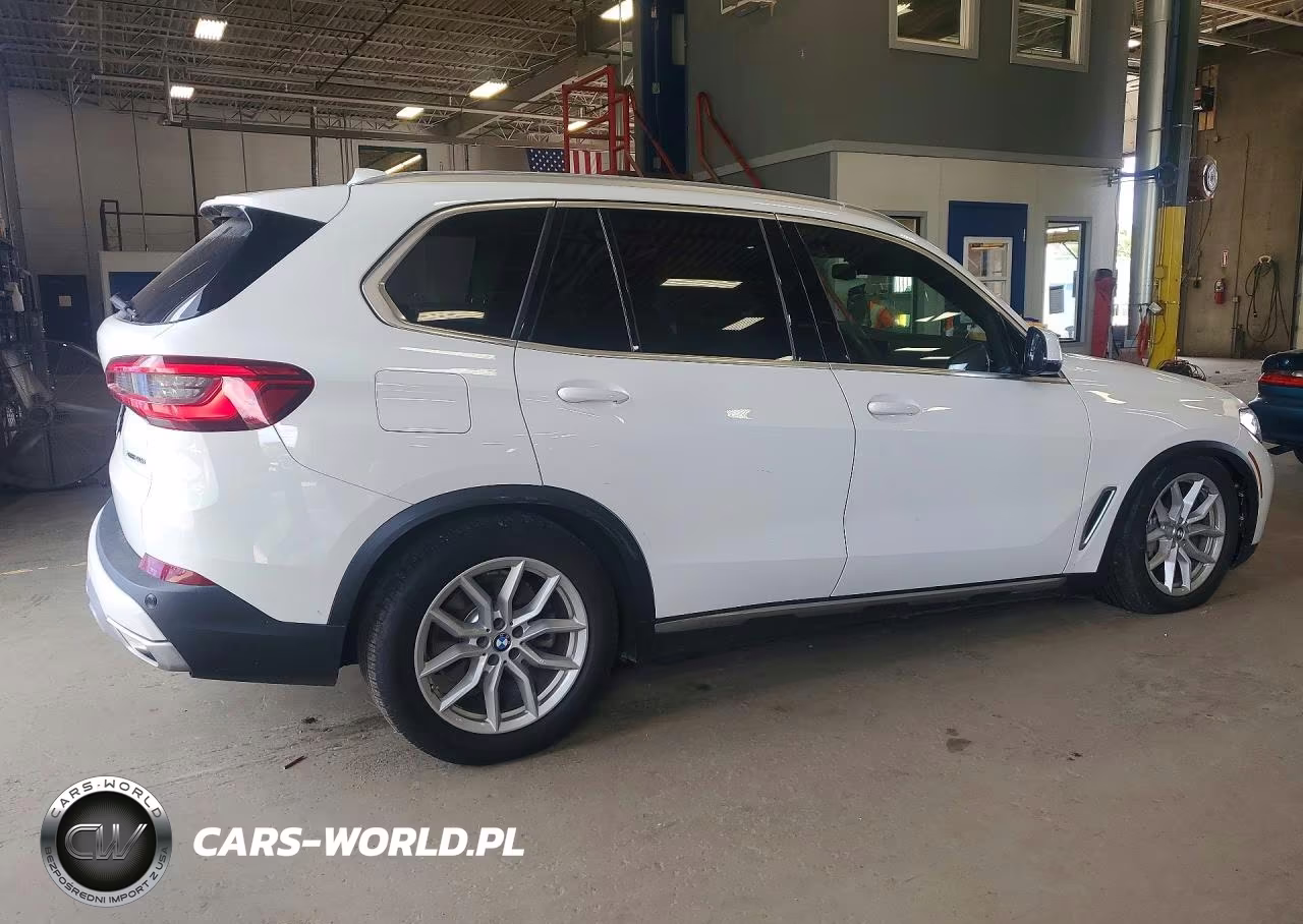 2020 BMW X5 xDrive40I VIN:5UXCR6C05L9B84466 - 3