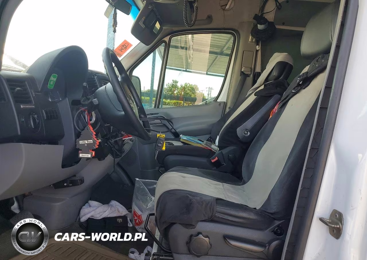 2007 Dodge Sprinter 3500 Delivery Van VIN:WD0PF445975182585 - 7