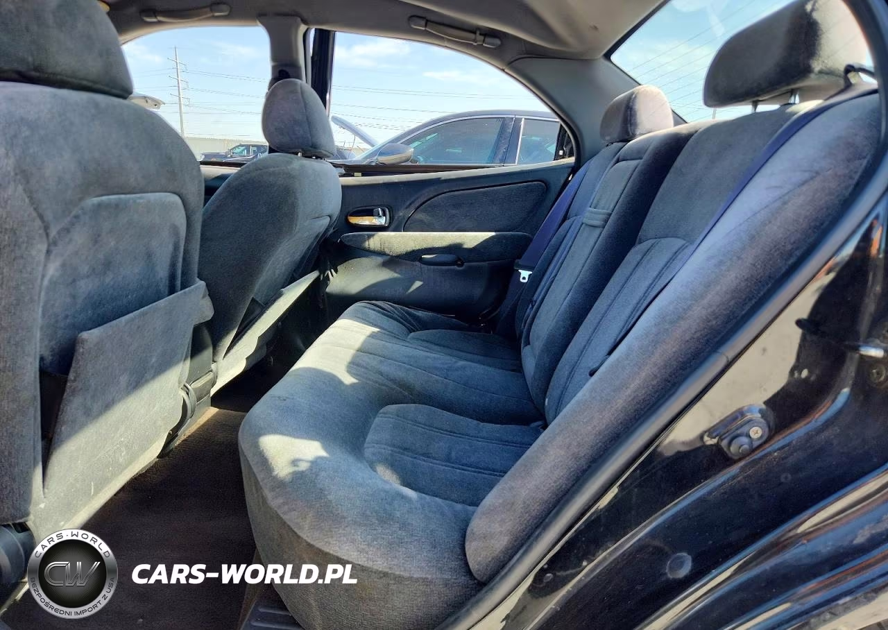 2003 Hyundai Sonata Gls VIN:KMHWF35H73A830249 - 10