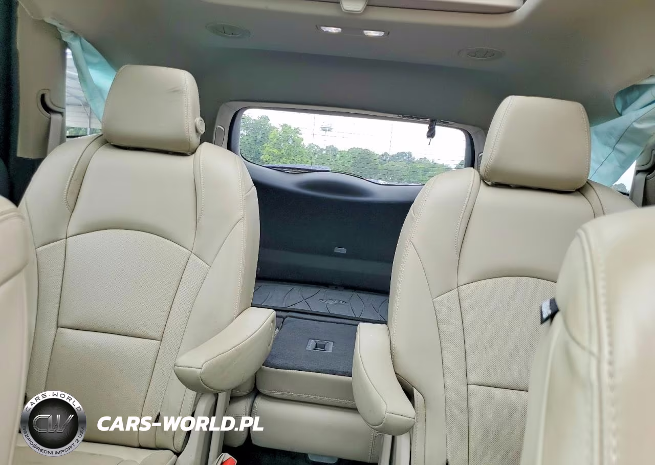 2018 Buick Enclave Premium VIN:5GAEVBKW0JJ166925 - 10