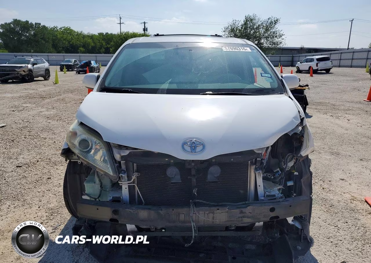 2012 Toyota Sienna Xle 8-Passenger VIN:5TDYK3DC4CS194990 - 5