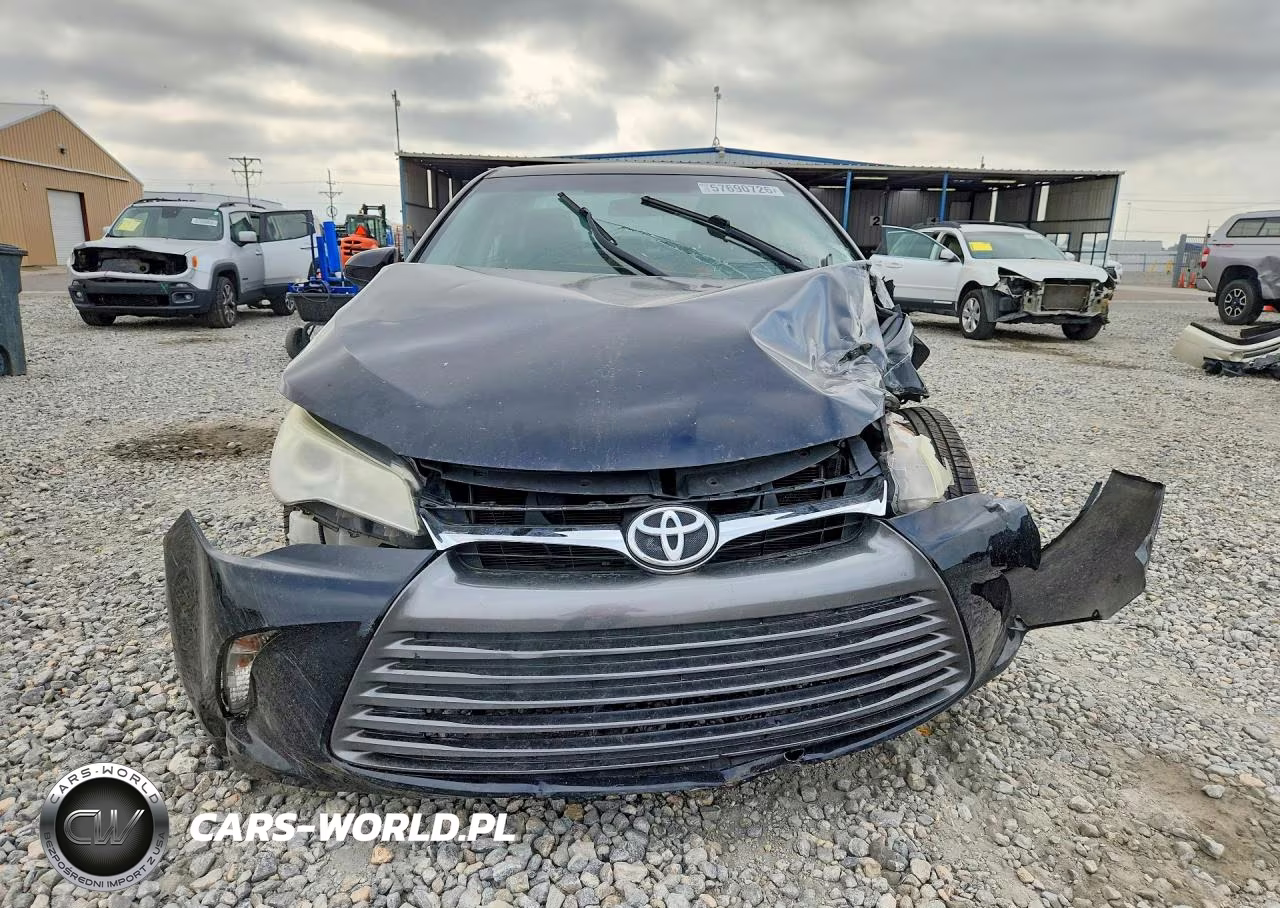 2016 Toyota Camry Le VIN:4T4BF1FK8GR579782 - 5