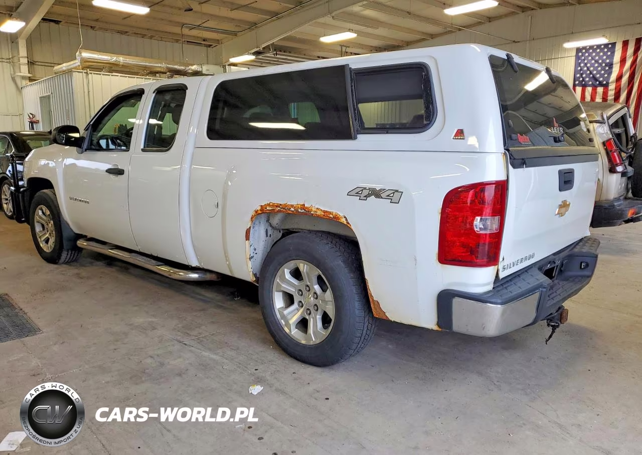 2011 Chevrolet Silverado K1500 VIN:1GCRKPEAXBZ270766 - 2