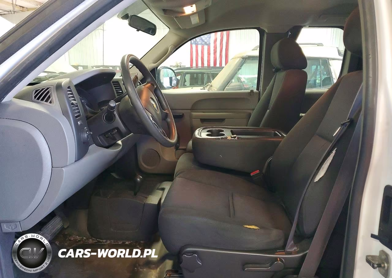 2011 Chevrolet Silverado K1500 VIN:1GCRKPEAXBZ270766 - 7