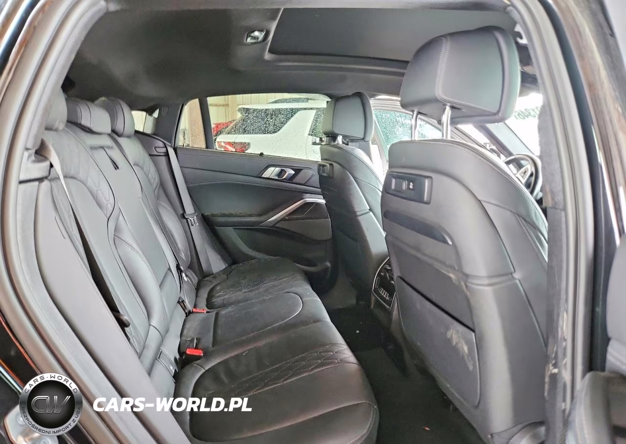 2022 BMW X6 M50I VIN:5UXCY8C03N9K75041 - 10