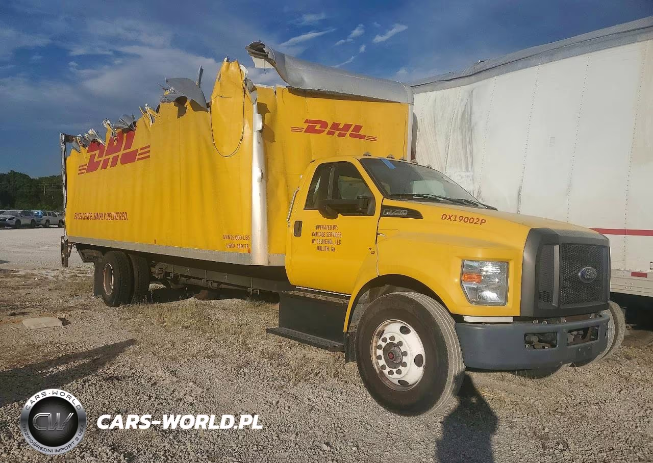 2019 Ford F750 Super Duty Box Truck