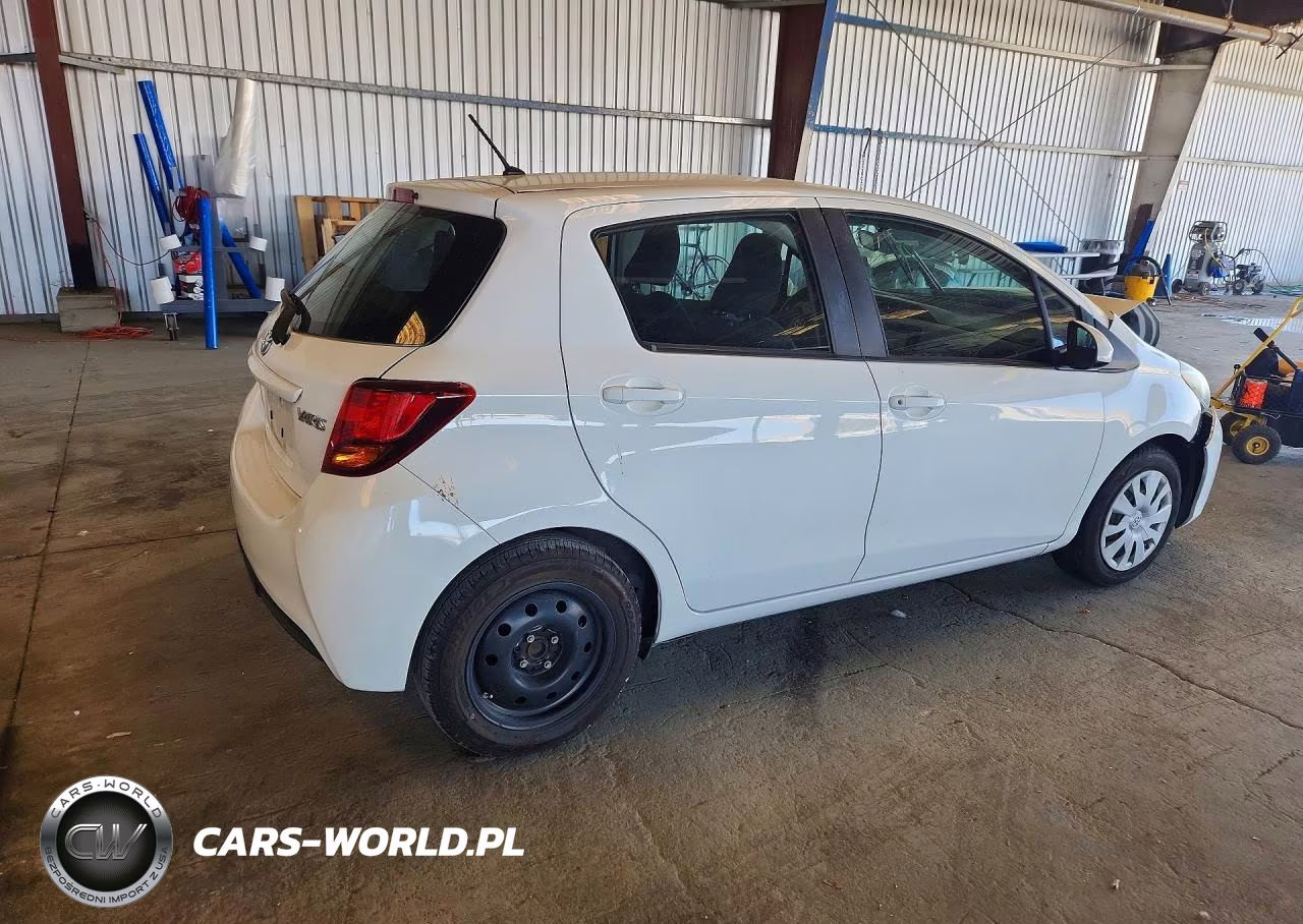 2015 Toyota Yaris 5-Door L VIN:VNKKTUD32FA041820 - 3
