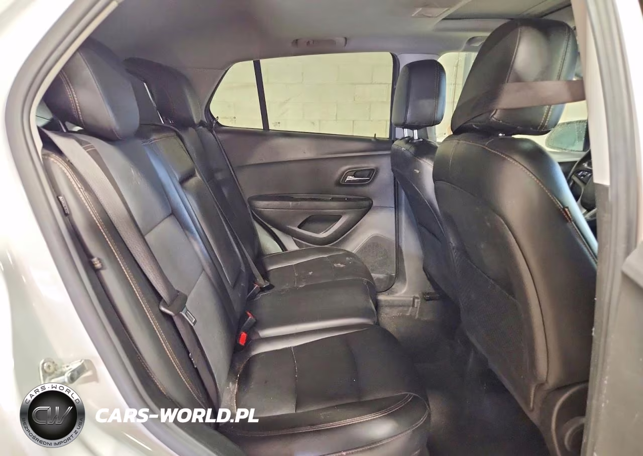 2020 Chevrolet Trax Premier VIN:3GNCJRSB3LL196804 - 11