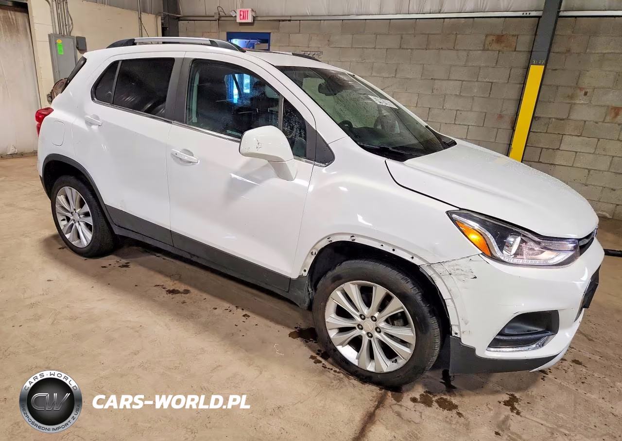 2020 Chevrolet Trax Premier VIN:3GNCJRSB3LL196804 - 4